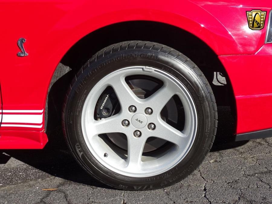 Колеса Ford Mustang SVT Cobra Coupe 1999 года  (фото 72 из 84)